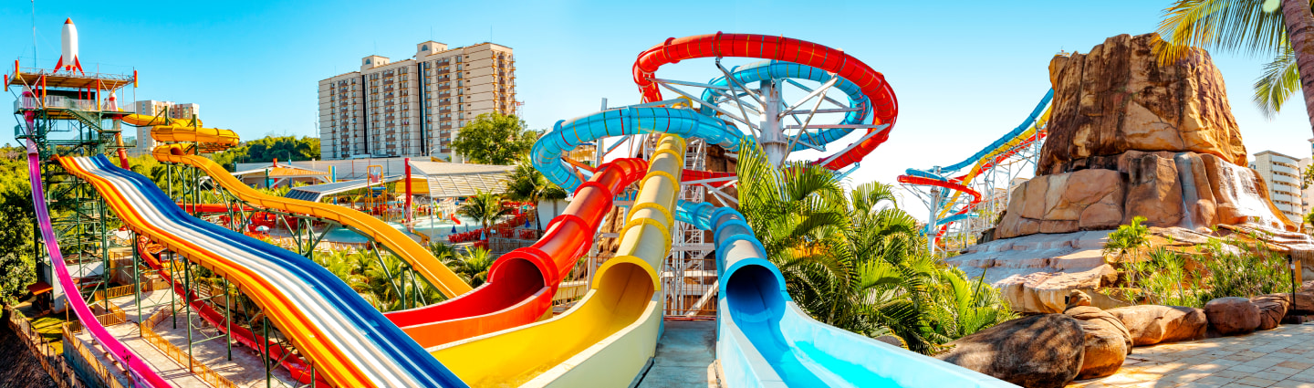 Caldas Novas GO, Os melhores hotéis e parques da cidade
Caldas Novas fica à 30 min. de um dos melhores parques aquáticos do mundo, repleto de águas quentinhas naturais. O Hot Park é o melhor e maior Parque Aquático de Goiás Caldas Novas GO, Os melhores hotéis e parques da cidade
Caldas Novas fica à 30 min. de um dos melhores parques aquáticos do mundo, repleto de águas quentinhas naturais. O Hot Park é o melhor e maior Parque Aquático de Goiás